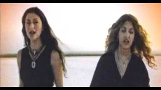 Cuando los sapos bailen flamenco - ella baila sola