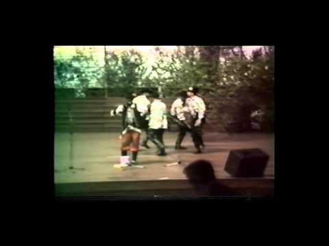 ROMSKE SPITOVANJE MLADEJ - SVIDNIK 45