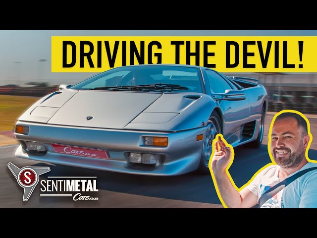 Ciro drives a Lamborghini Diablo at Zwartkops