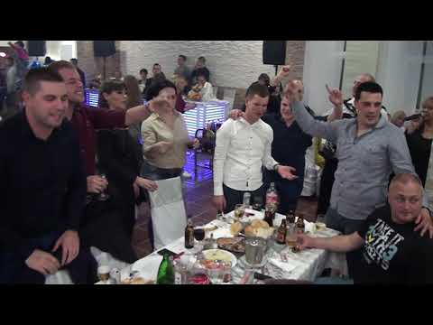 Punoletstvo Milos Petrovic UB - Orkestar Milana Jabucanca - Vesna Jelic