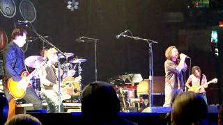 Pearl Jam 10.27.09 Spectrum, Philly 1 - Supersonic