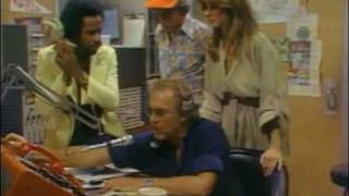 wkrp in cincinnati thanksgiving turkey giveaway