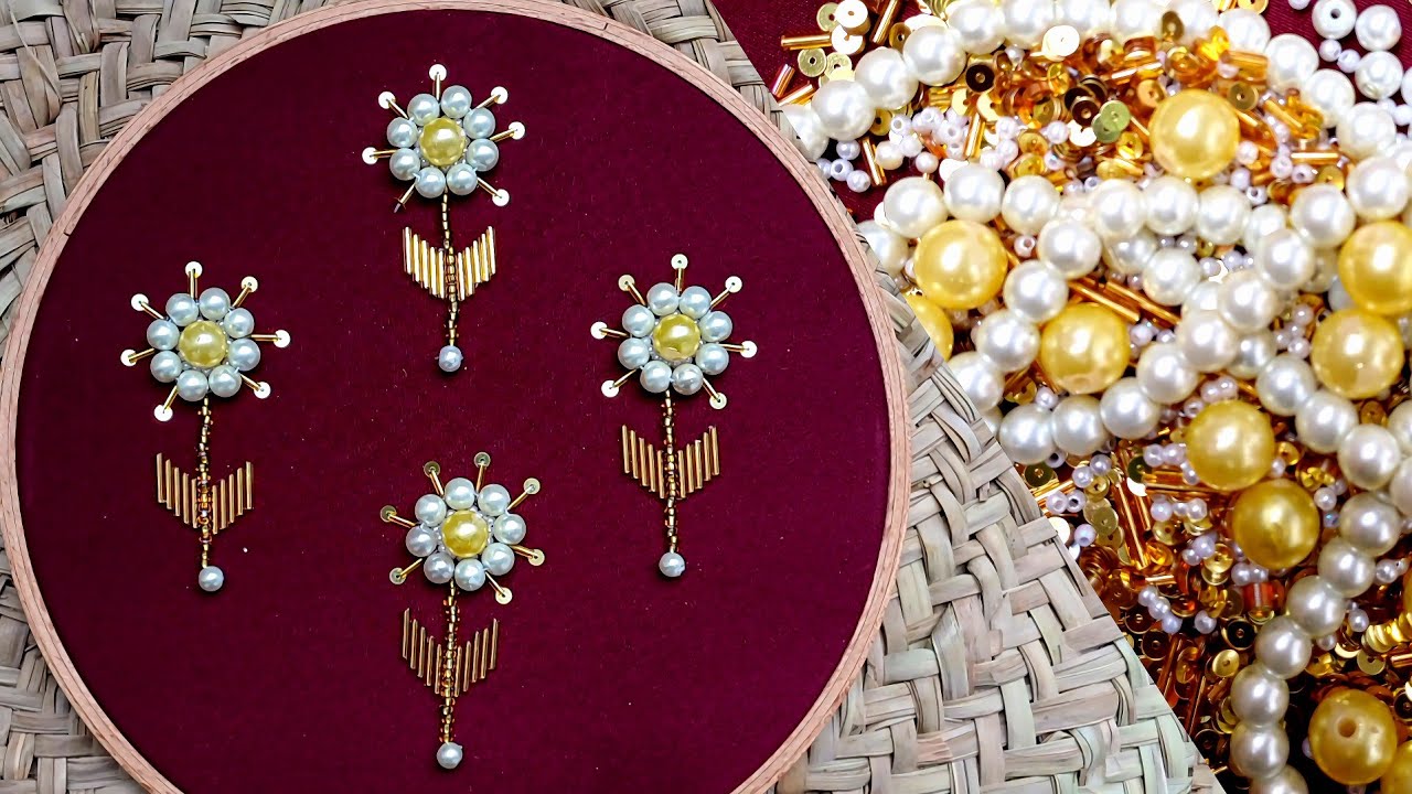 Teaching a new design of flowers to decorate clothes.#diy ⚘️❤️⚘️