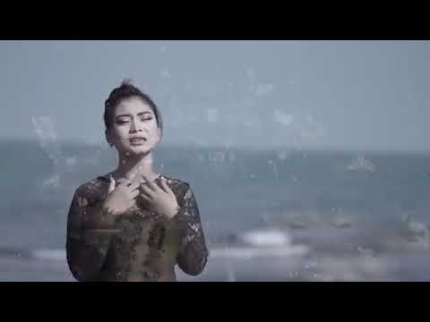 SEGEGEM PASIR - DEDE RISTY ( OFFICIAL MUSIC VIDEO )