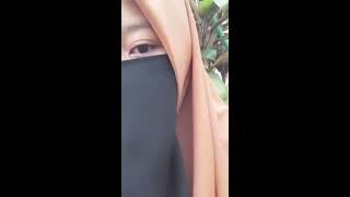 preview picture of video 'Wanita cantik bercadar suara merdu banget nyanyi Busro lana'