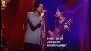 RocKwiz 7 duet: Deborah Conway & Tex Perkins perform 'Love H