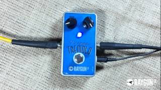 Video thumbnail for Raygun Fx - Vintage Tremolo Guitar Pedal (Gutiar Demo) by RaygunFX