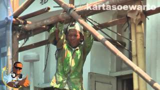 preview picture of video 'Oldtown Building Repair - Jakarta 2014'