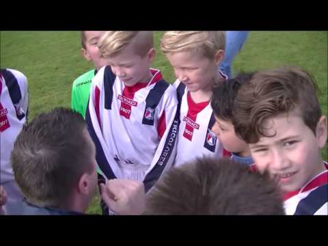 Hegelsom JO9 2G tegen Sportclub Irene JO9 7  (22 april 2017)