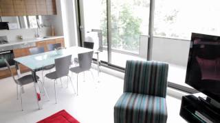 preview picture of video 'Luxury St Kilda Apartment 218/27 Herbert Street St Kilda Melbourne'