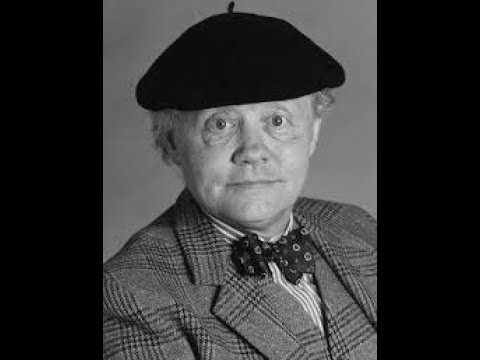 THE BRITISH FILM ICON DUDLEY SUTTON!!!!