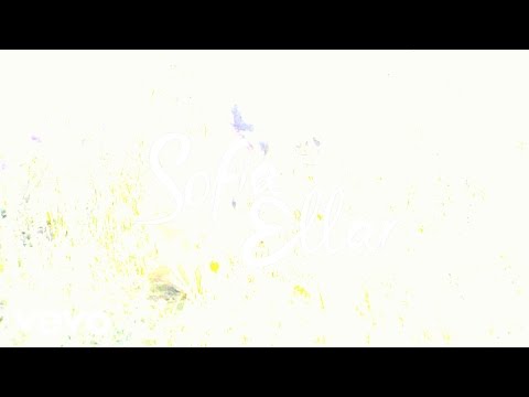 SOFIA ELLAR - Boots & Cats