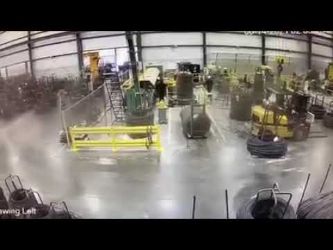 Forklift vs Crane=Crane Lost
