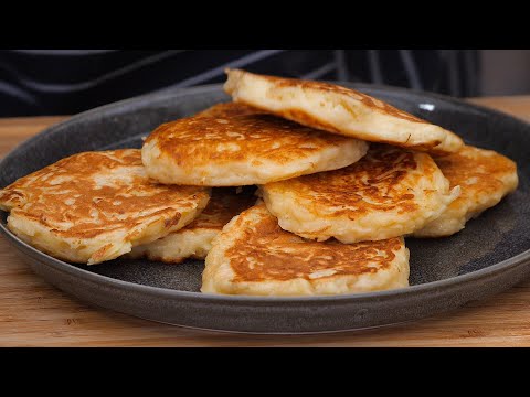 Wystarczy 10 minut  dwa jabłka i jogurt by placki były niesamowicie smaczne / Oddaszfartucha