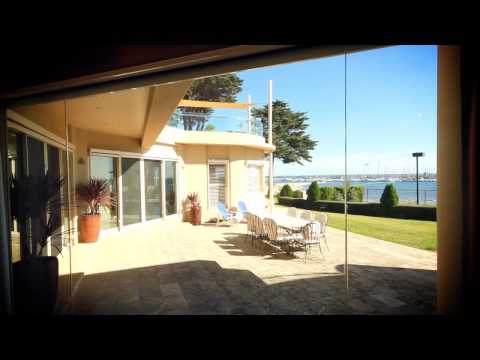 12 Moule Avenue, Brighton for sale by Jonathan Dixon - JP Dixon Real Estate