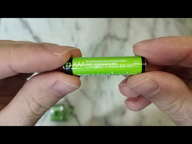 Vídeo relacionado con Amazon Basics paquete de 8 baterías AAA recargables de NiMH de alto rendimiento, 800 mAh, 1,2 V, se recargan hasta 1000 veces, precargadas