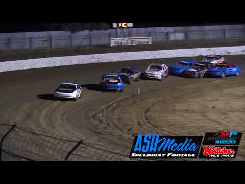 Modified Sedans: Russell Bent Crash - Blue Ribbon Raceway