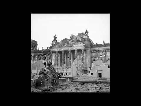 Riddlore - 3rd World War feat .  2mex & Taktloss