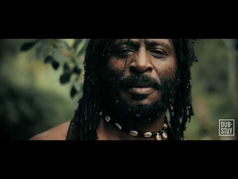 Dubamine Ft. Nazamba - Cool & Relax [Official Video]