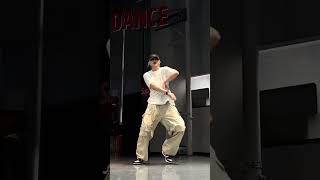 Download lagu BIG BANDS (狂想曲) / WayV  #dance cover mp3