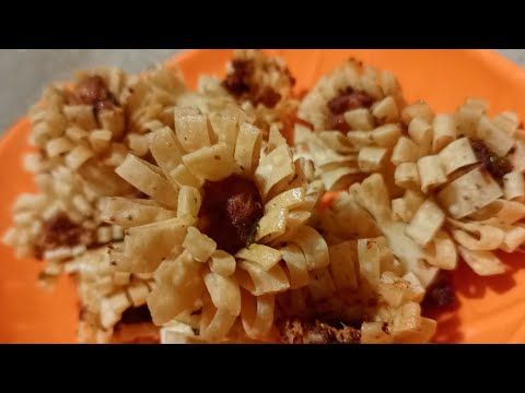 Ramadan special //Chicken flowers bite recipe // easy and crispy chicken snacks @zareena's kitchen