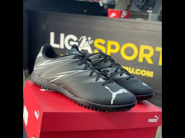 Vídeo relacionado con Puma Attacanto II It- Tenis de fútbol para Hombre, Puma Negro y Rojo Brillante, 43 EU