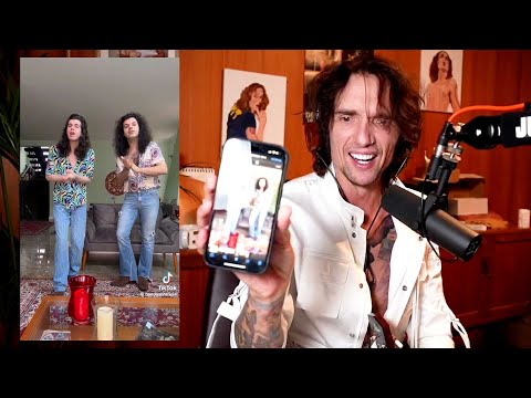 Are Banda AL9 the New Beatles?!