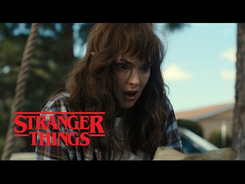 Joyce finds out Hopper is still alive - Stranger Things 4x01