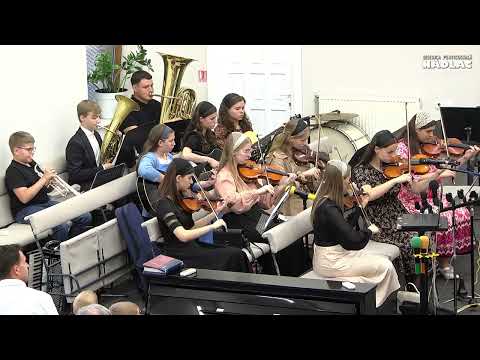 Spun la orisicine - corul si orchestra Bisericii Penticostale Nadlac