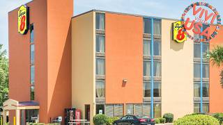 Super 8 By Wyndham Myrtle Beach - Market Common Area | United States 🛏️