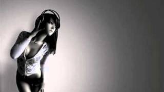 Martin Solveig ft. Dragonette - Hello