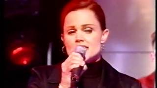 Belinda Carlisle - In Too Deep - live 1996