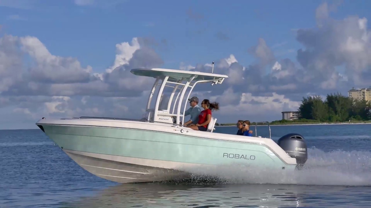 Robalo R222 Explorer - Trailer