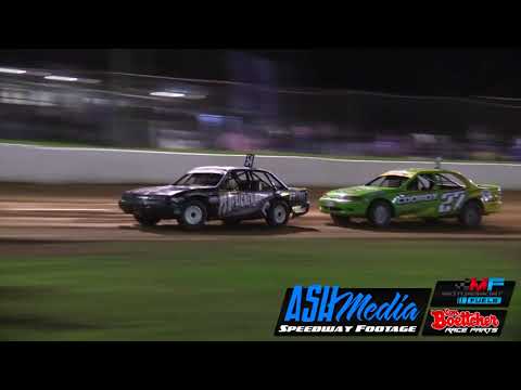 Heat Race of the Night: Modified Sedans - Gympie Speedway - 11.05.2019