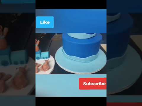 How to Make a First Birthday Cake