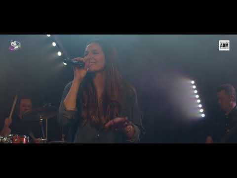 Swords T2T Gift With A Golden Gun Live (Toto Cover)