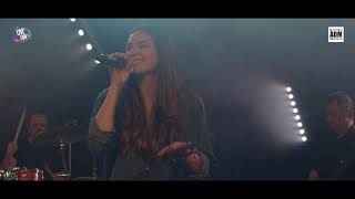 Swords T2T Gift With A Golden Gun Live (Toto Cover)