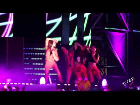 [Fancam][111112]  SNSD & SHINee - Dance Battle @ KPop Music Festival in Sydney