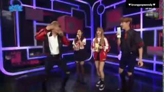 Download lagu BTS V/ Taehyung Dancing the part of EXO Baekhyun in 'Monster' Inkigayo Special MC mp3