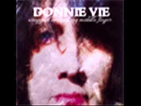 No Escape - Donnie Vie