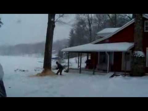 lol travail sécurité humour Chute d objet Outillage Chute d'objet bucheron