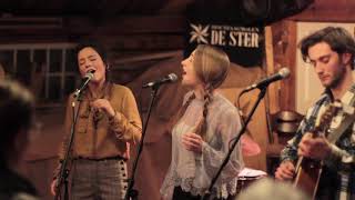 Daphne - The Lamb Ran Away with the Crown, Judee Sill // EP Release, Molen de Ster