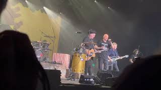 Midnight Oil - In The Valley (live)