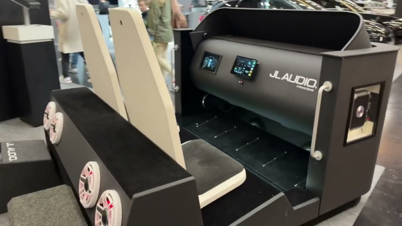 Car Media World Salzburg Show -Alpine, Focal,JL Audio + Comfort Mat stands highlights