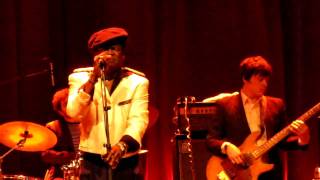 Charles Bradley & The Menahan Street Band - No Time For Dreaming