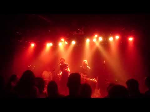 Knuts Koffer - Toni Live