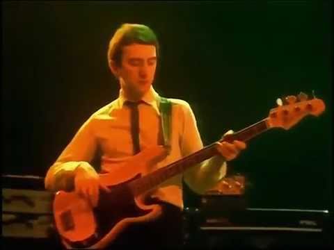 Queen - Don't Stop Me Now (Live at Hammersmith Odeon, 26.12.1979) check new reupload on the channel!