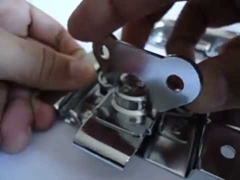 Fecho de Embutir Médio cromado