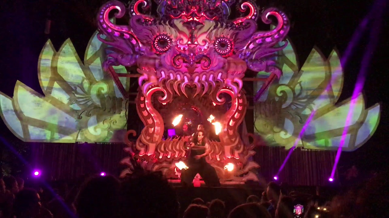 Promotional video thumbnail 3 for Island Cirque