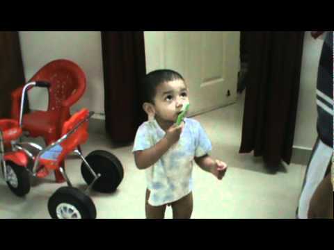 snithik's first brushing.MPG